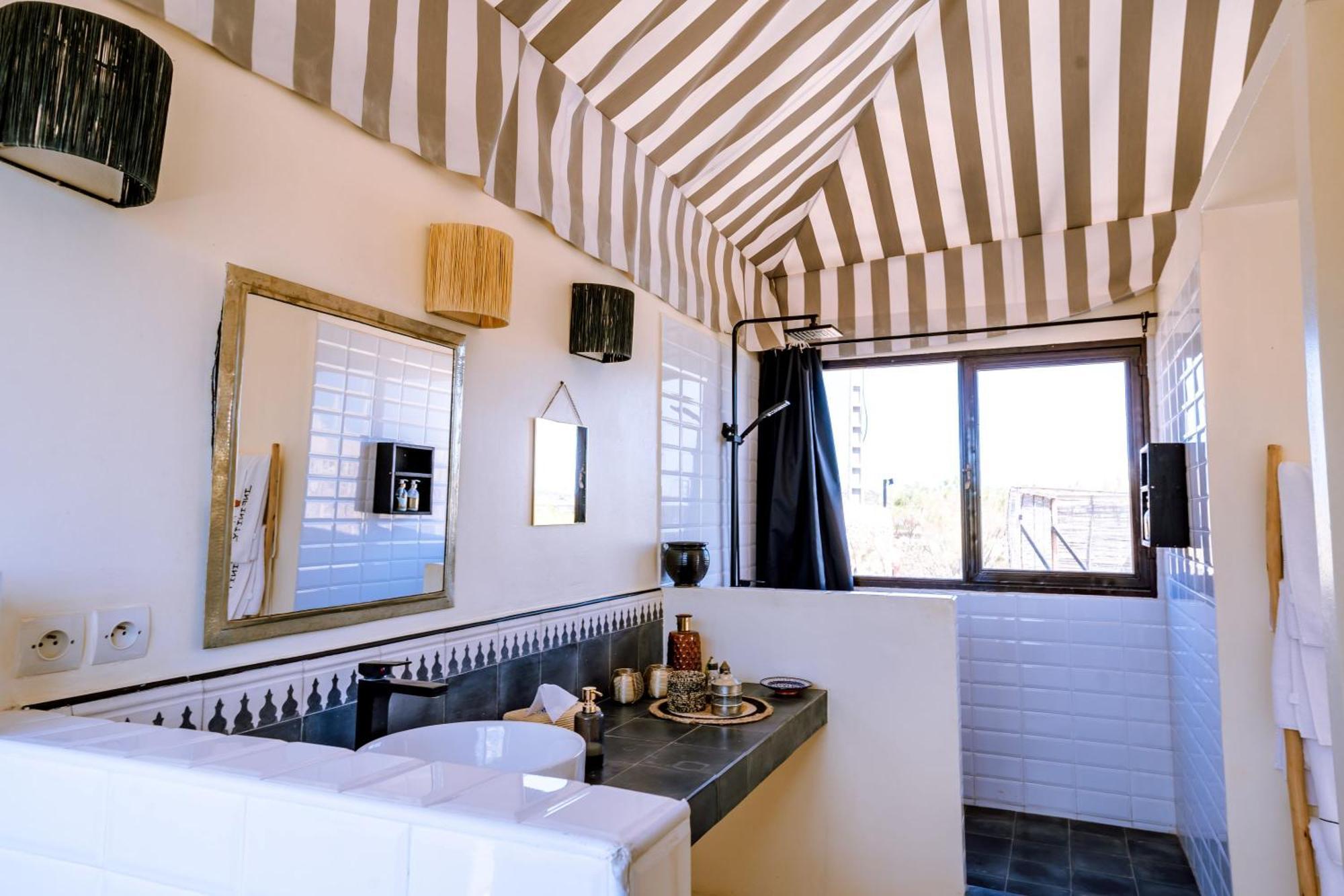 Ali Baba Infinity Hotel Есувейра Екстериор снимка